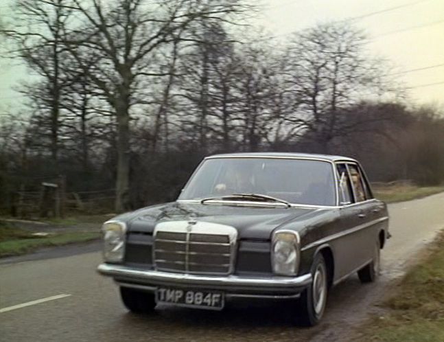 Mercedes-Benz 220 1968 #7