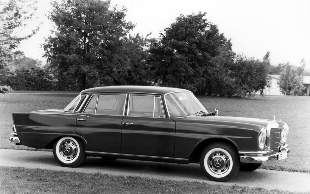 Mercedes-Benz 220S 1960 #11