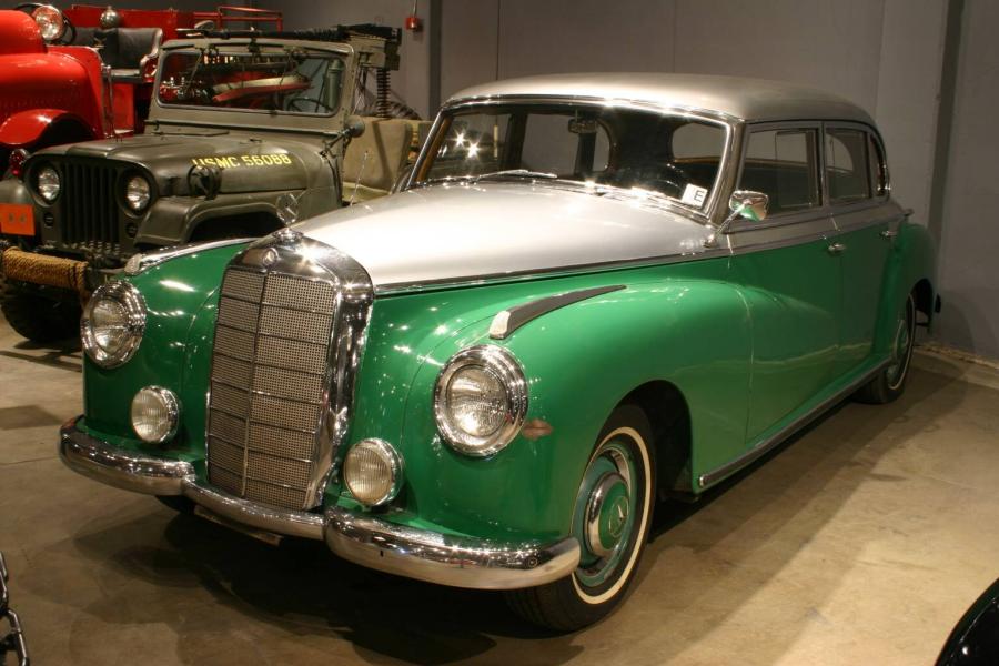 Mercedes-Benz 300 1953 #2