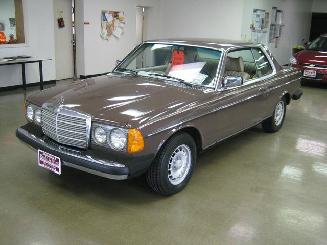 Mercedes-Benz 300CD 1979 #6