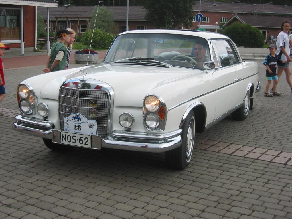 Mercedes-Benz 300SE 1962 #4