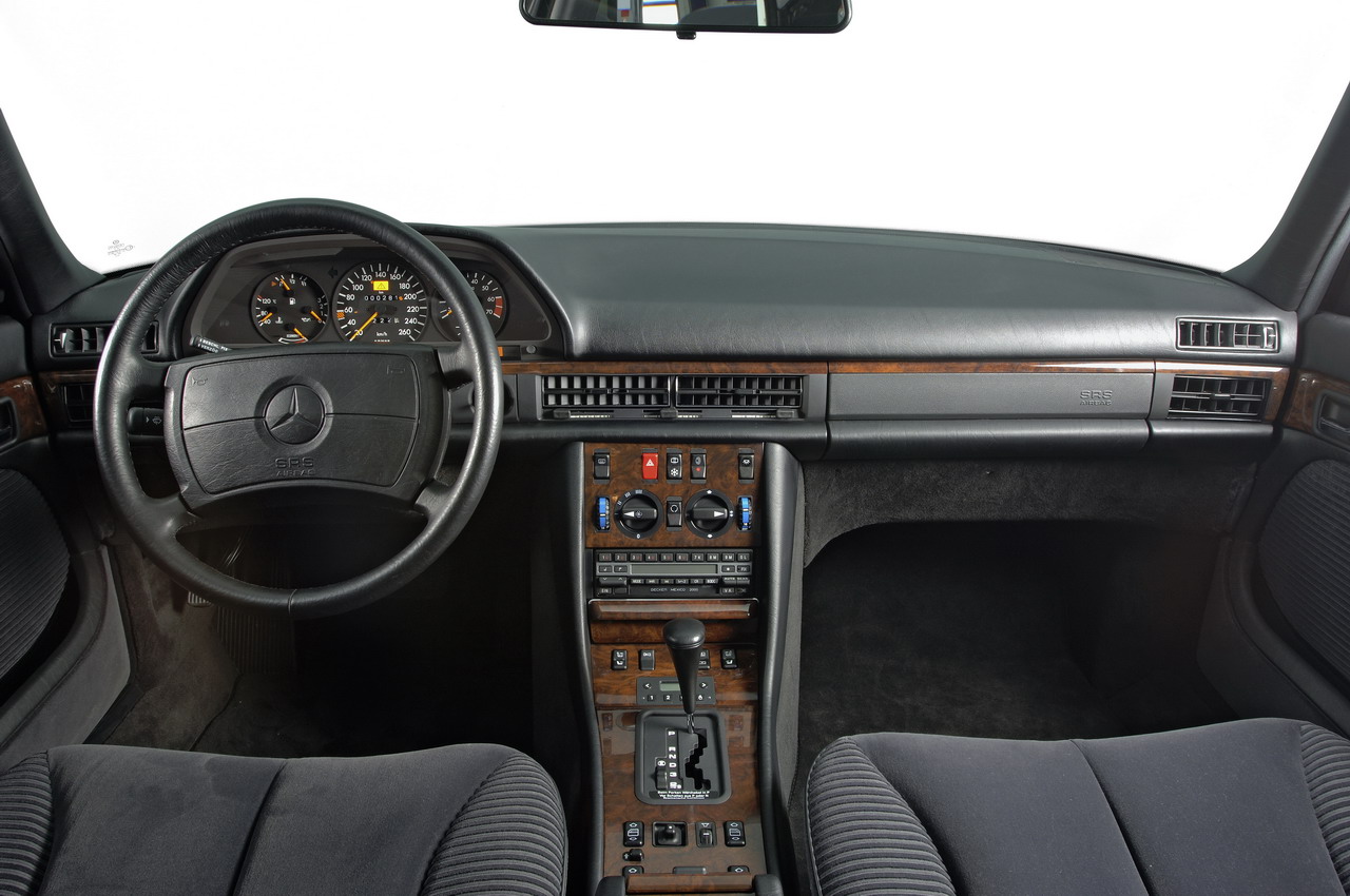 Mercedes-Benz S-Class 1983 #13