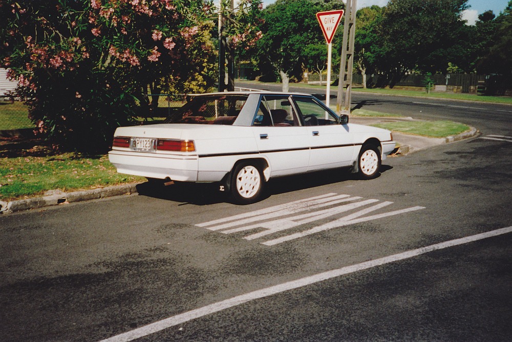 Mitsubishi Galant 1987 #13