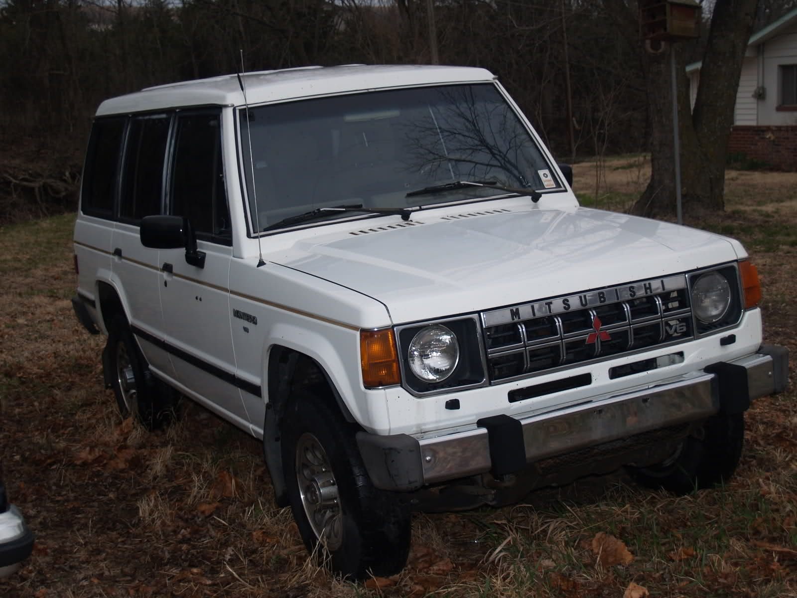 Mitsubishi Montero 1989 #10