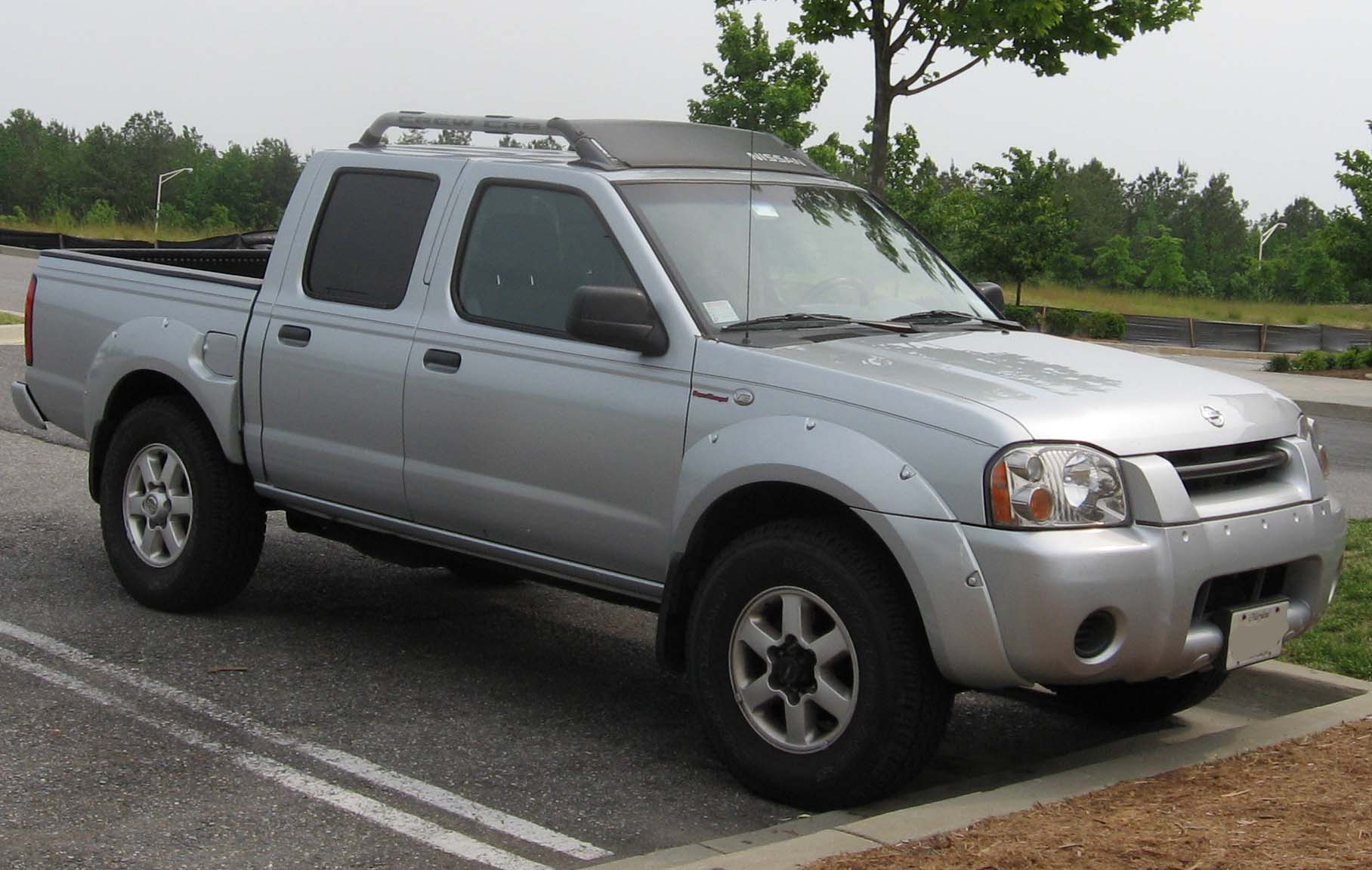 Nissan Frontier 2002 #5