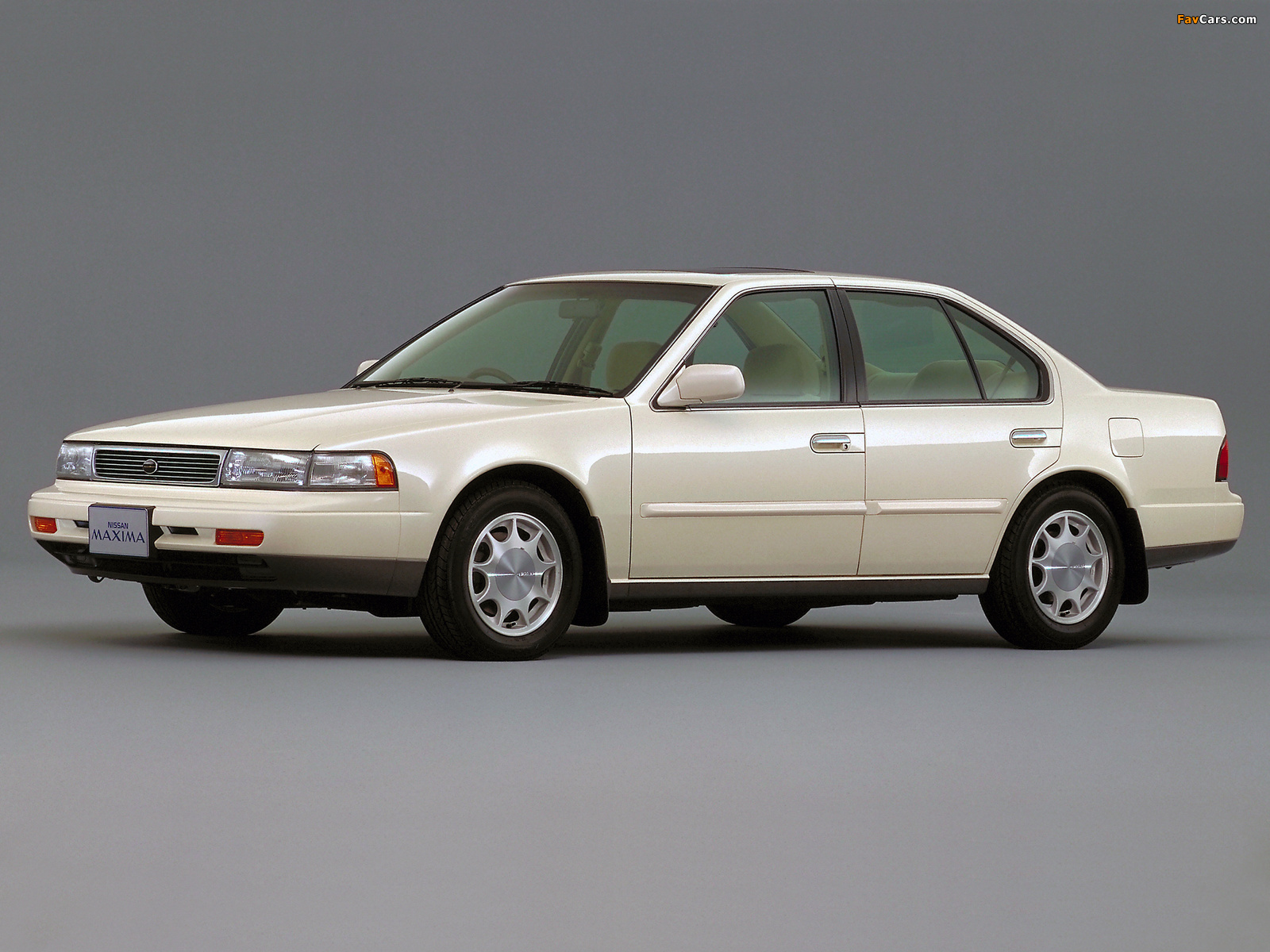 Nissan Maxima 1991 #4