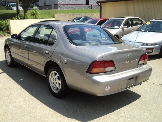 Nissan Maxima 1999 #6