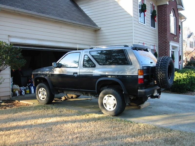 Nissan Pathfinder 1988 #2