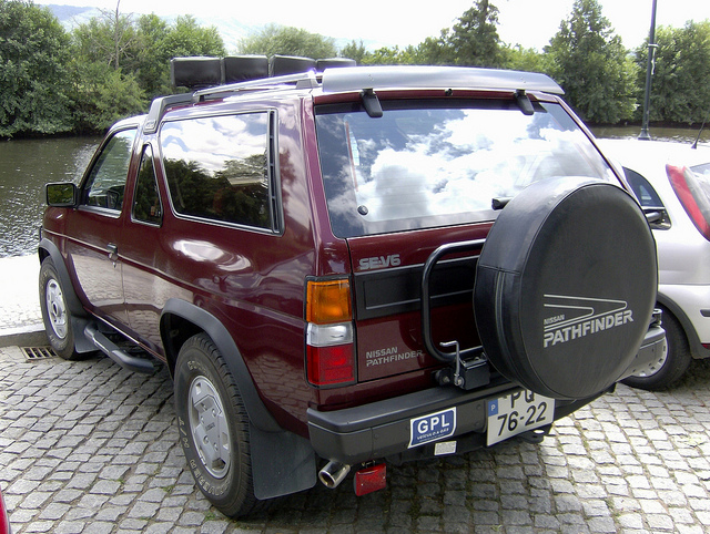 Nissan Pathfinder 1989 #10