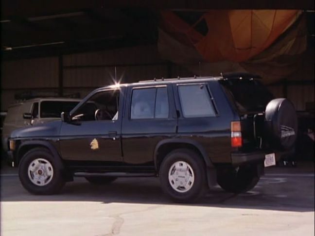 Nissan Pathfinder 1990 #3
