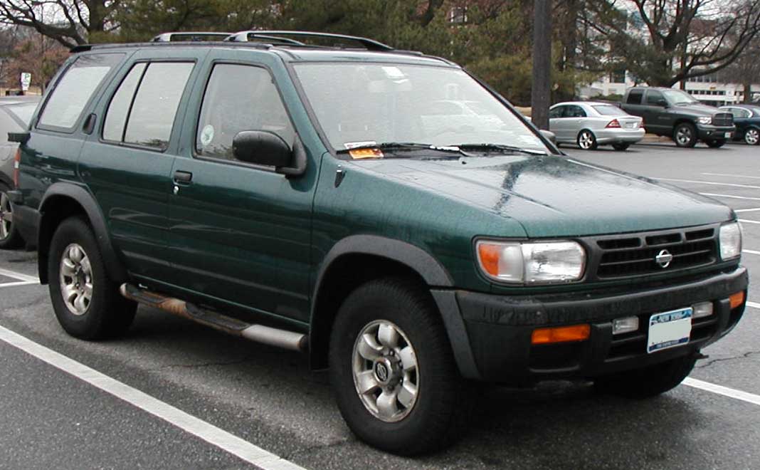 Nissan Pathfinder 1996 #2