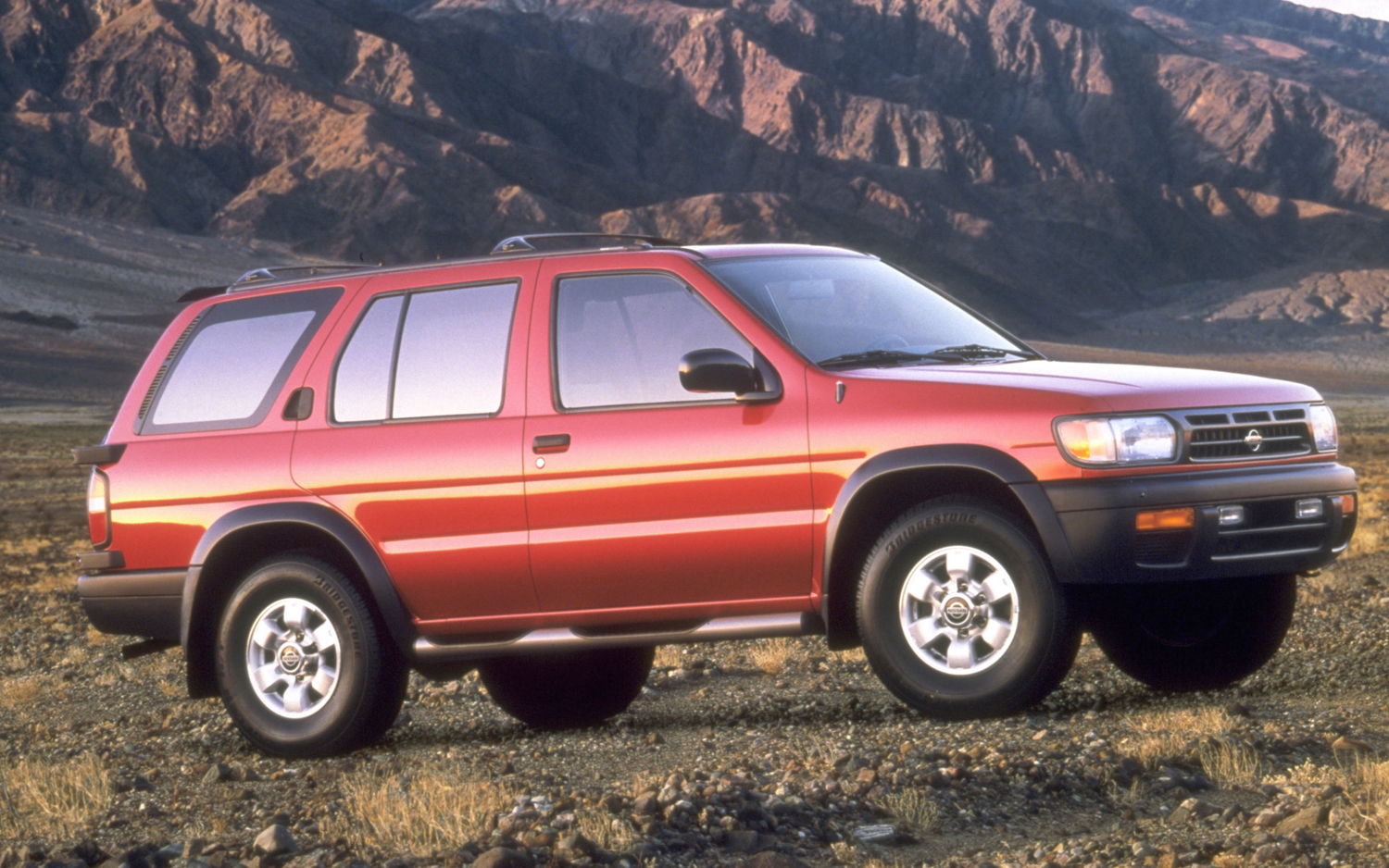 1999 Nissan Pathfinder Information and photos MOMENTcar