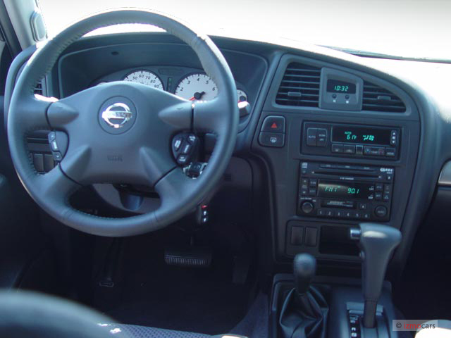 Nissan Pathfinder 2004 #11