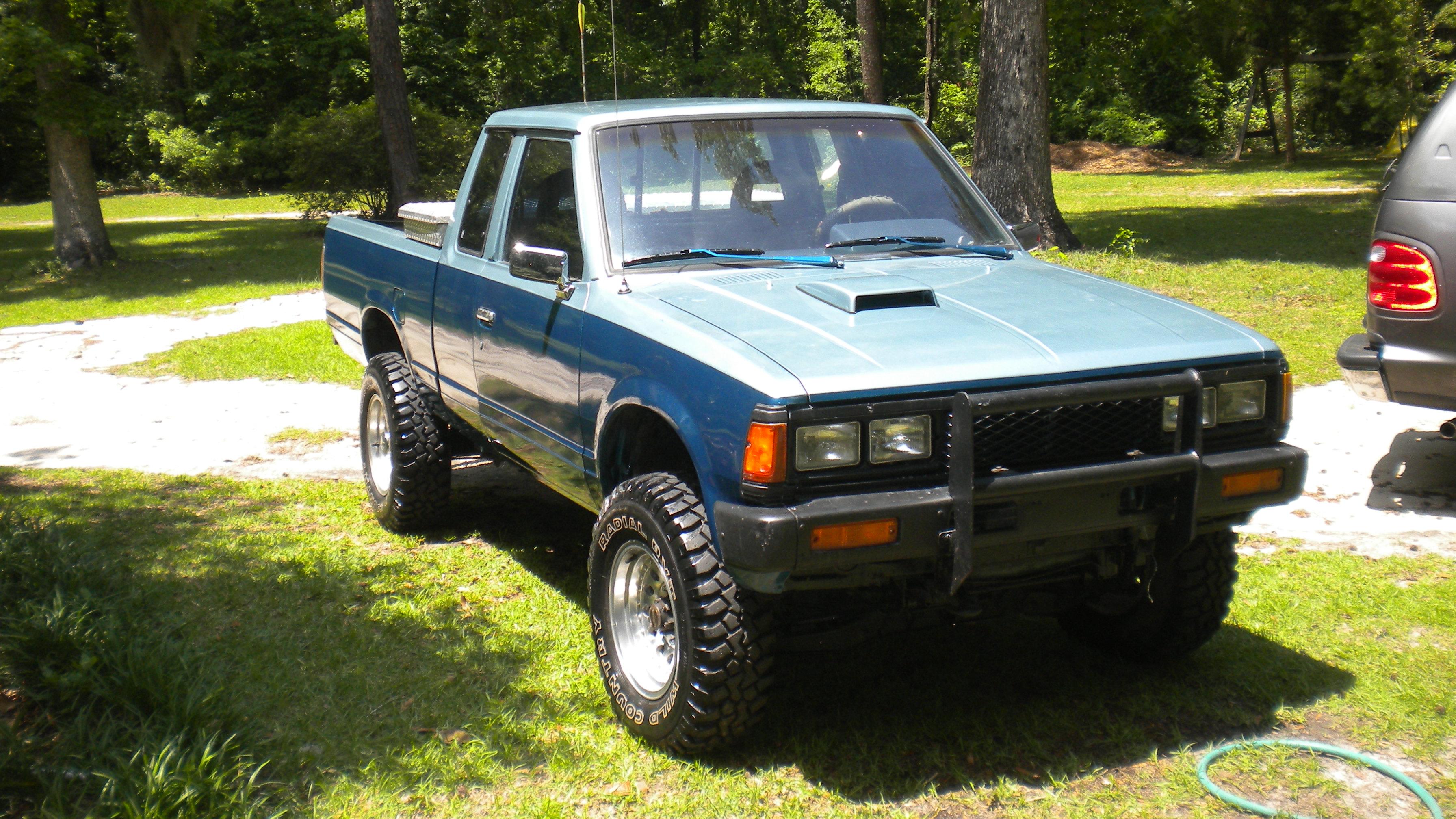 Nissan Pickup 1985 #7