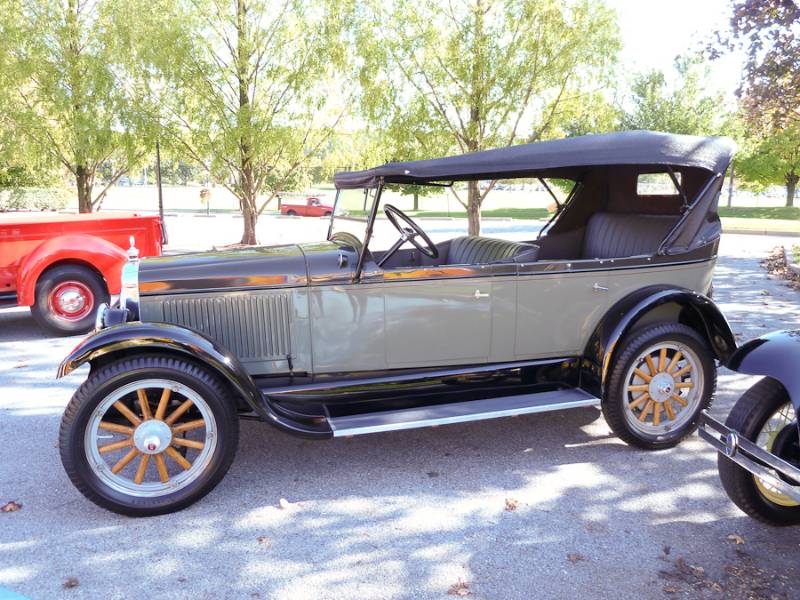 Oldsmobile Model 37 1917 #11