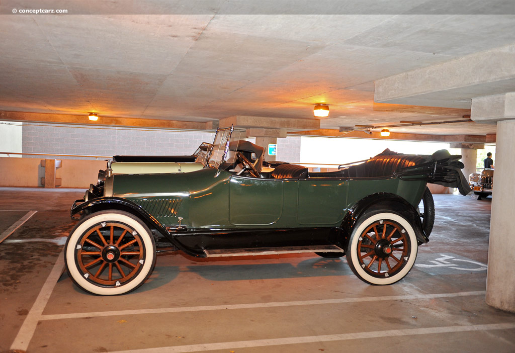 Oldsmobile Model 44 1916 #6