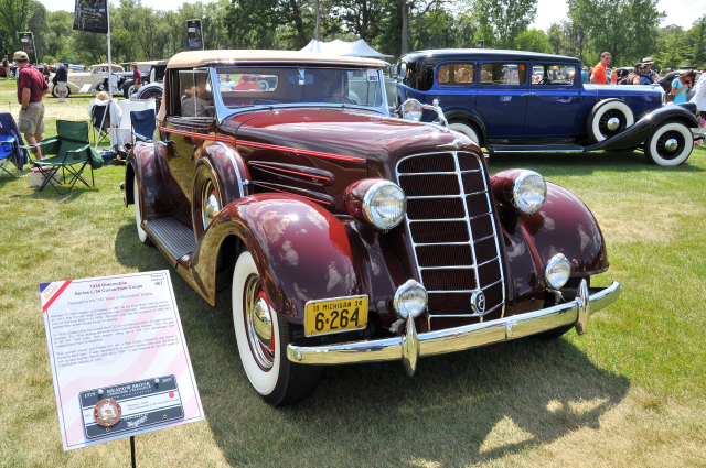 Oldsmobile Model L-34 1934 #10
