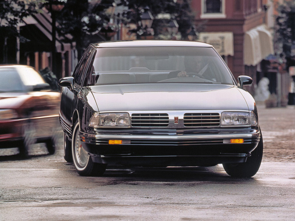 Oldsmobile Ninety-Eight 1991 #7