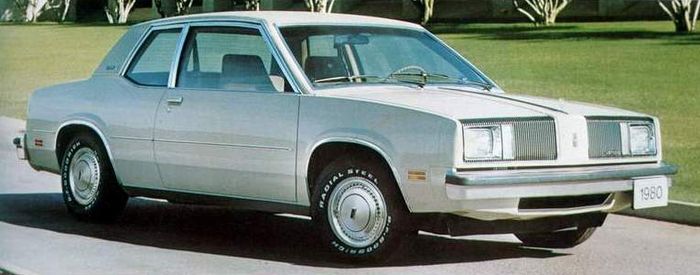 Oldsmobile Omega 1982 #13