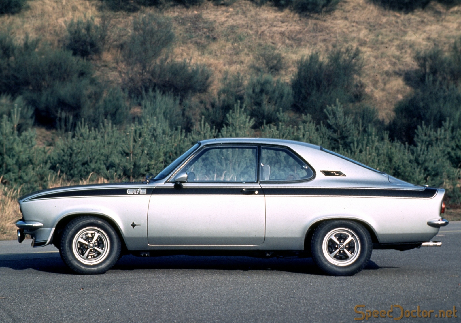 Opel Manta 1975 #10