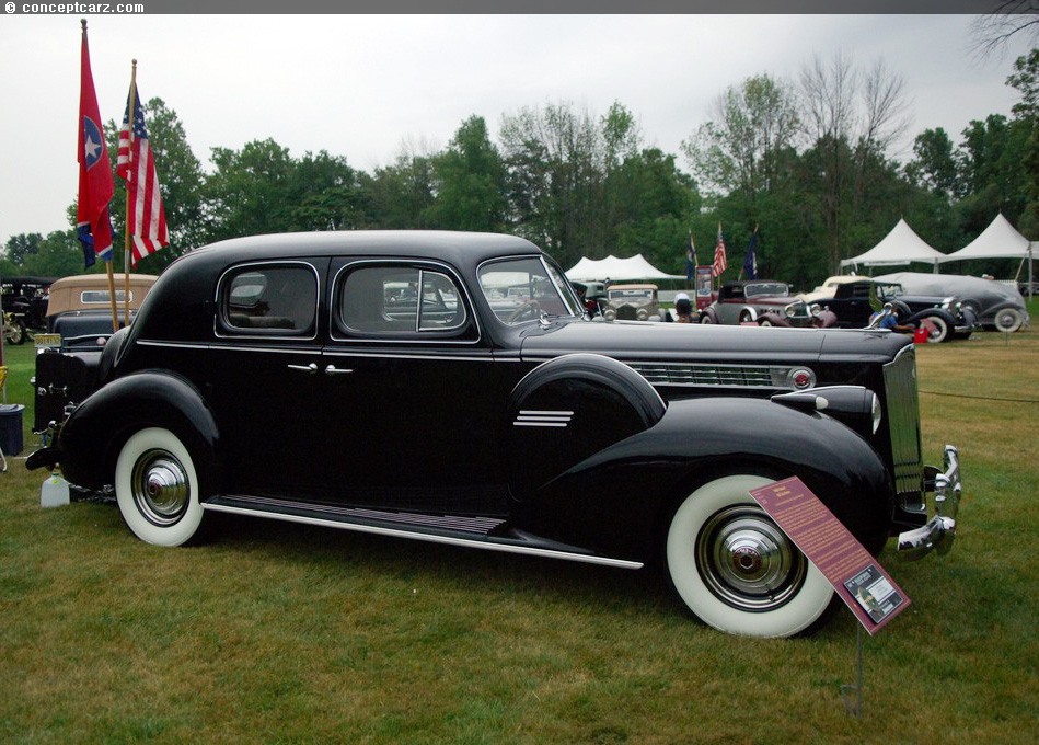 Packard 180 1940 #13