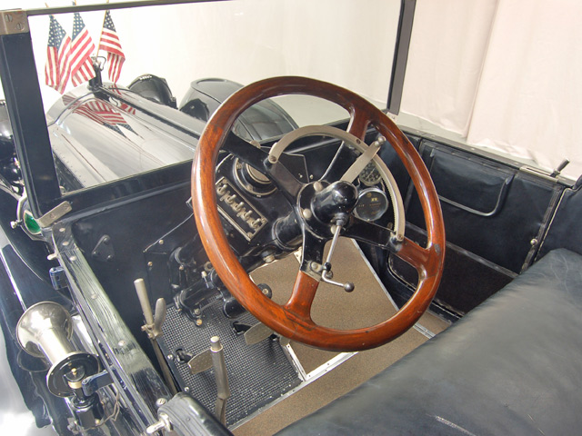Packard Model 3-38 1915 #4