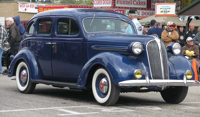 Plymouth Business 1937 #6