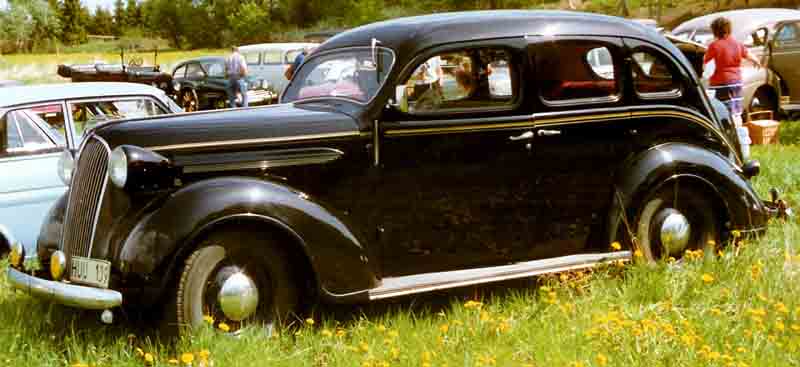 Plymouth DeLuxe 1937 #5