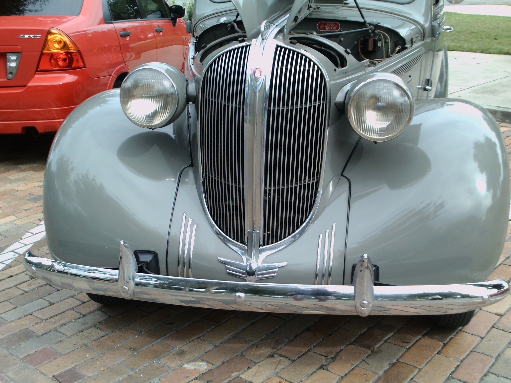 Plymouth DeLuxe 1938 #9