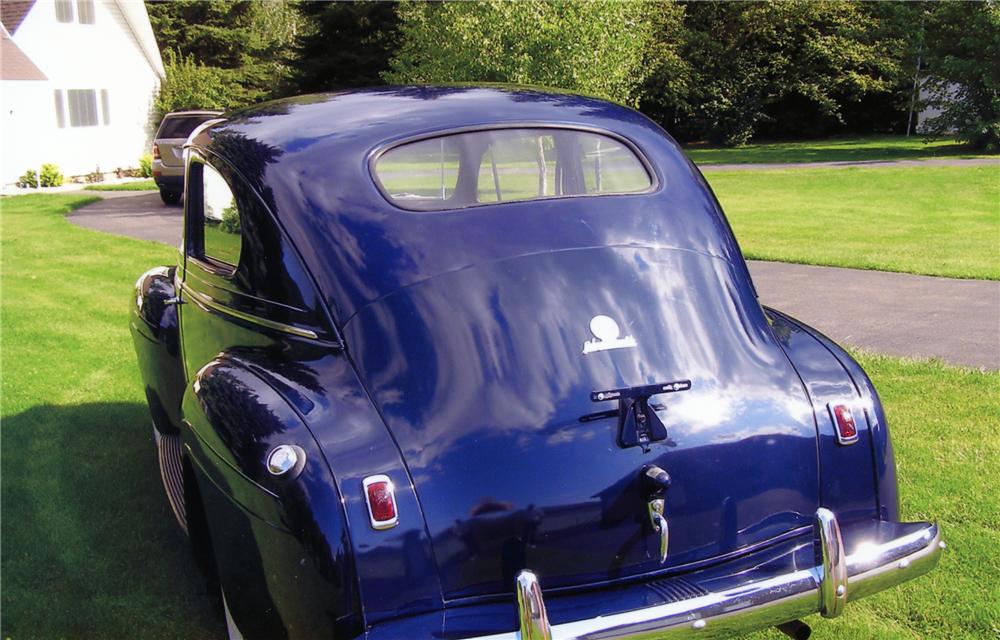 Plymouth DeLuxe 1940 #4