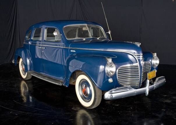 Plymouth DeLuxe 1941 #4