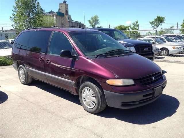 Plymouth Grand Voyager 1999 #8