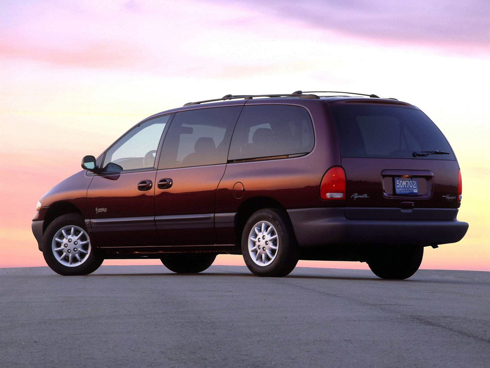 Plymouth Grand Voyager 2000 #9