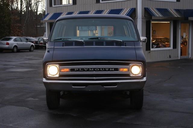 Plymouth Voyager 1977 #15