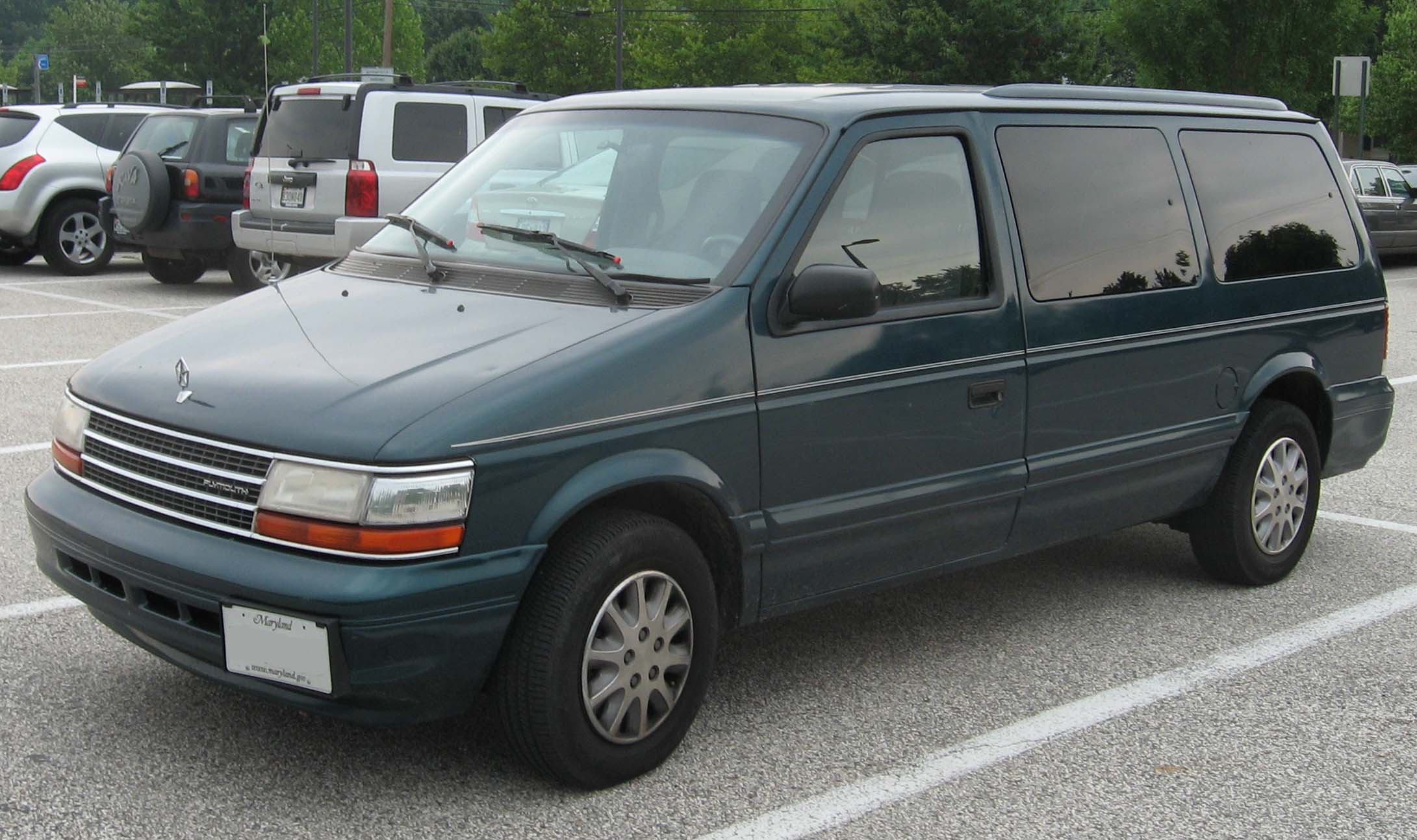 Plymouth Voyager 1993 #12