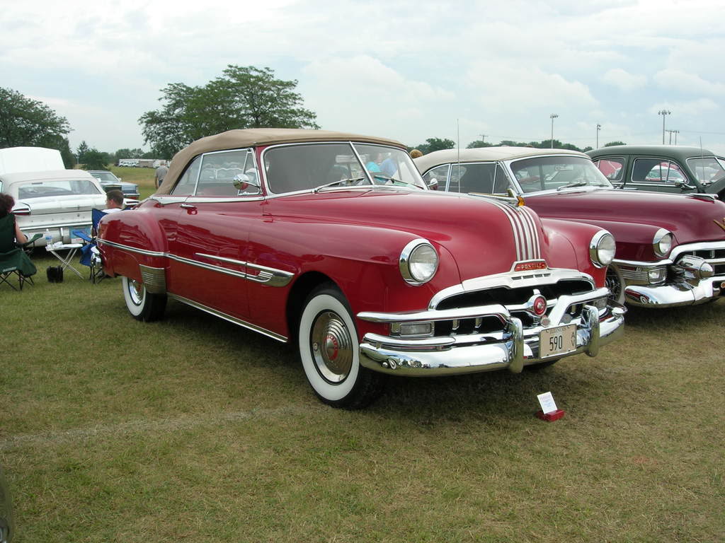 Pontiac Chieftain 1952 #4