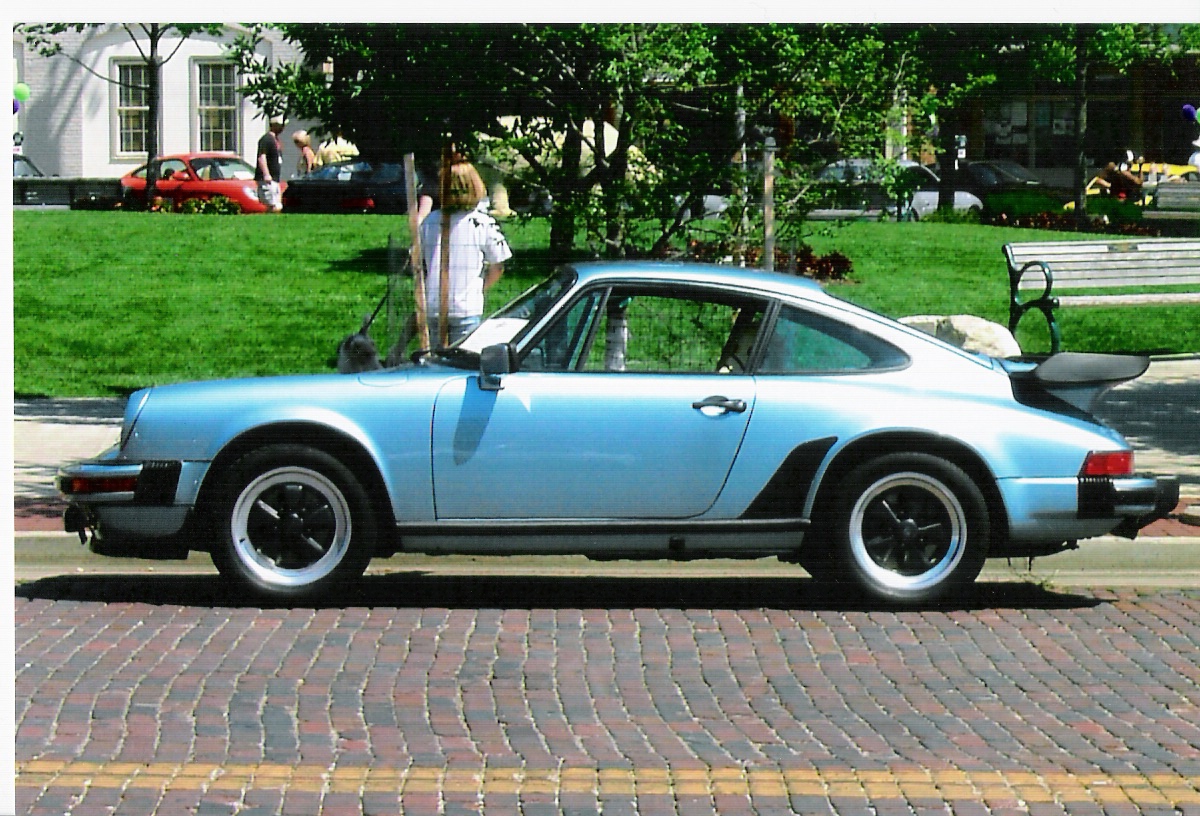 Porsche 911 1982 #1