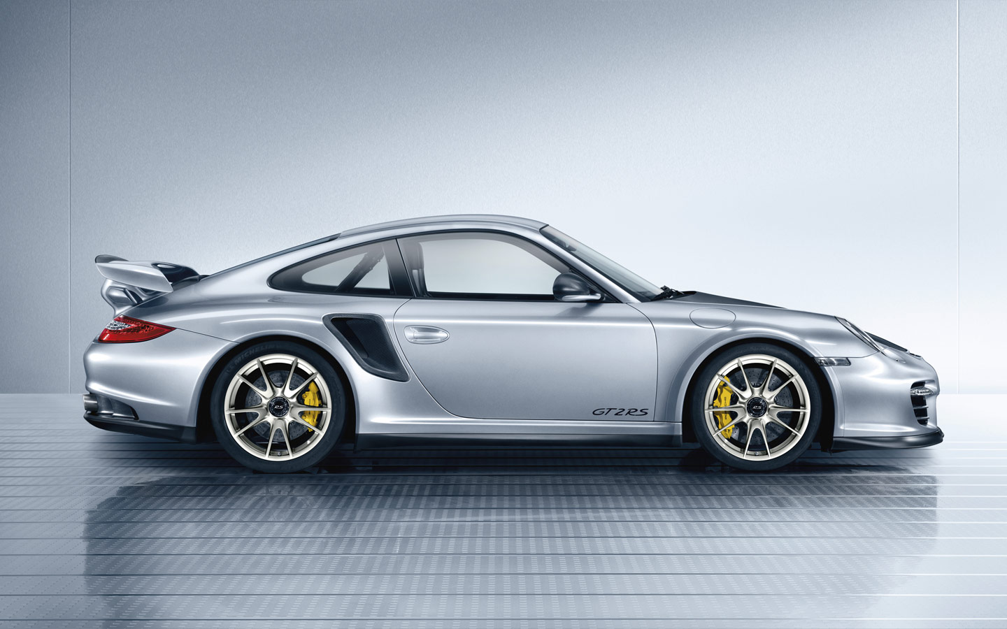 Porsche 911 GT2 #41