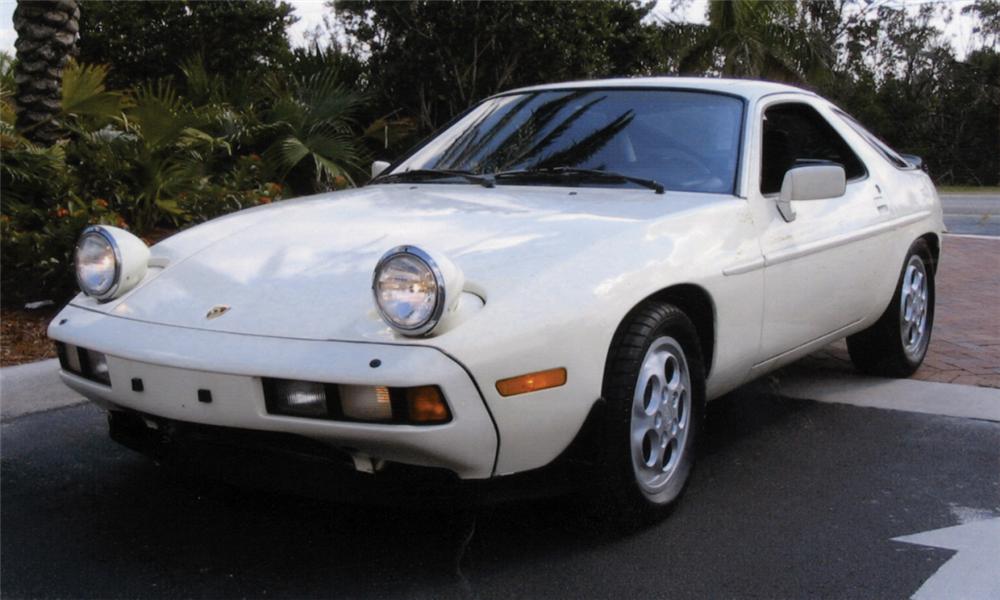 Porsche 928 1984 #9