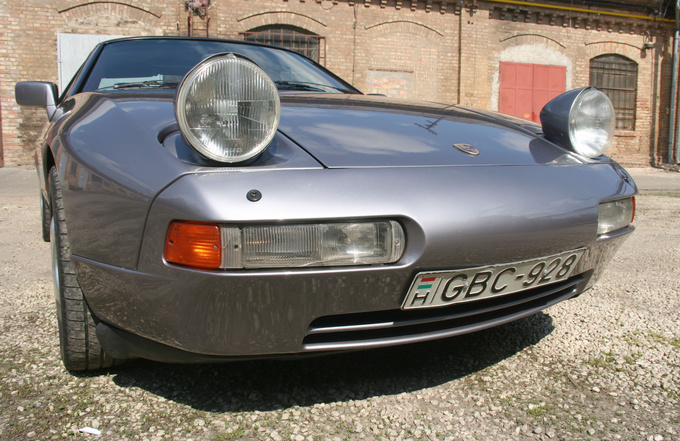 Porsche 928 1987 #3