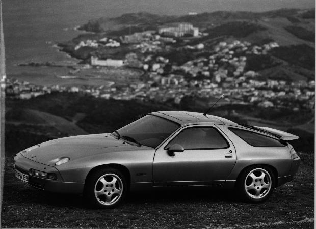 Porsche 928 1993 #11