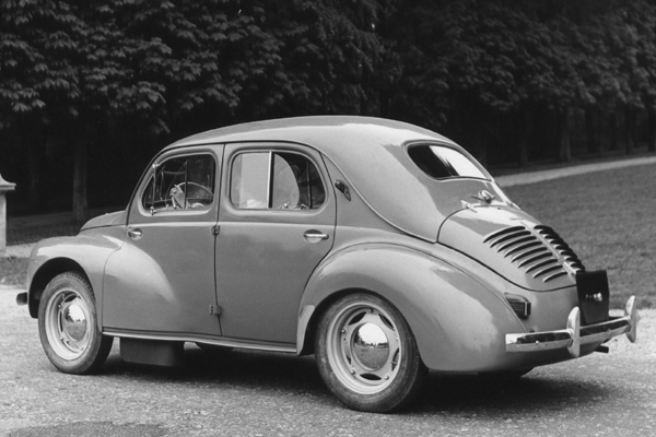 Renault 4CV 1947 #4