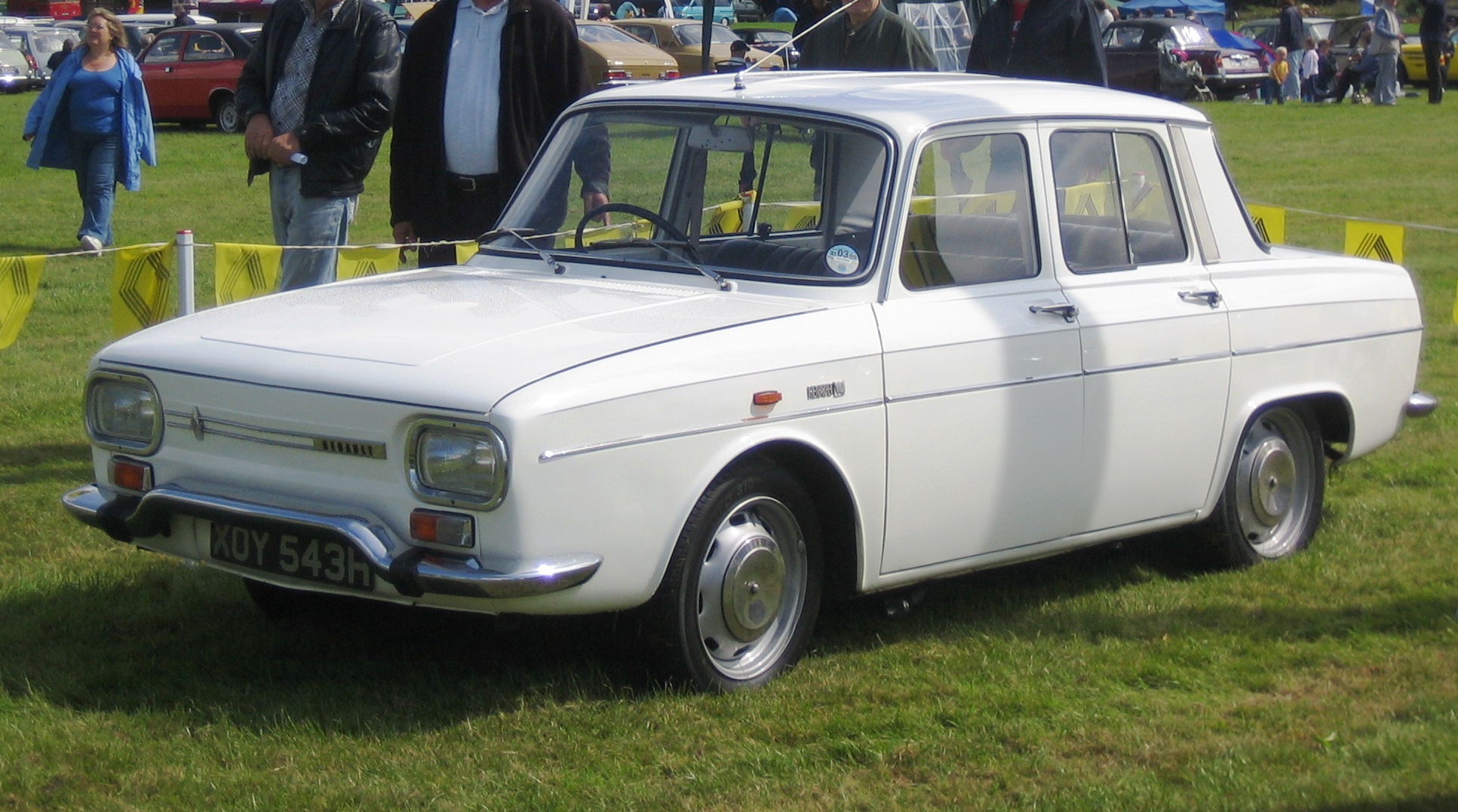 Renault R-10 #1