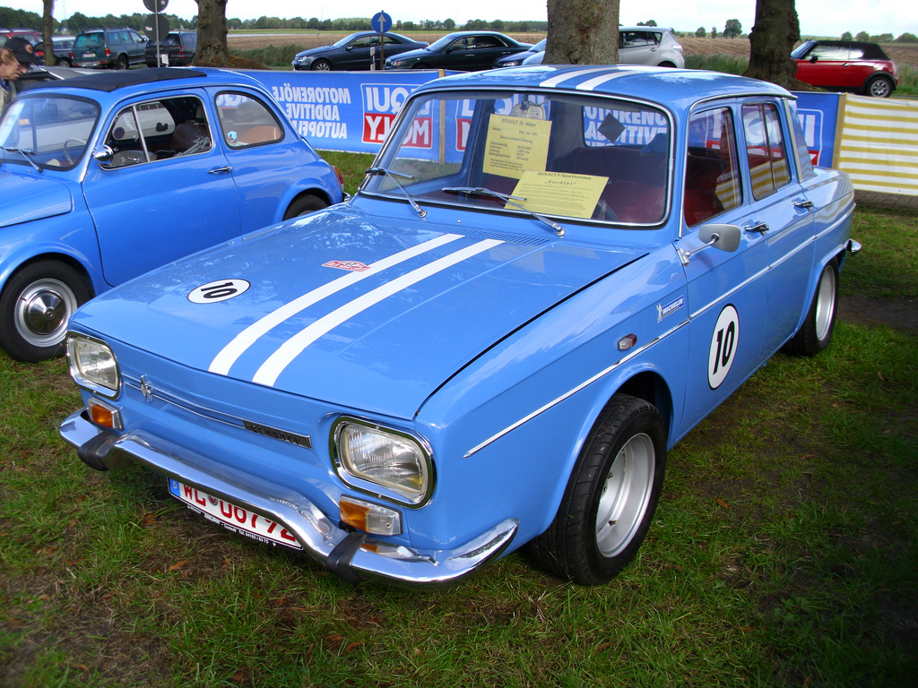 Renault R-10 1969 #8