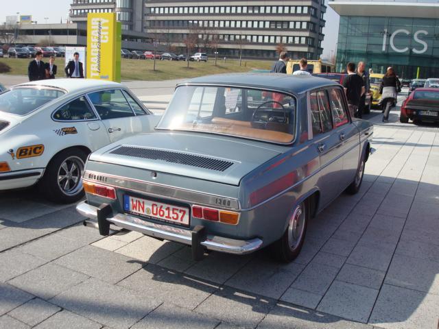 Renault R-10 1970 #8