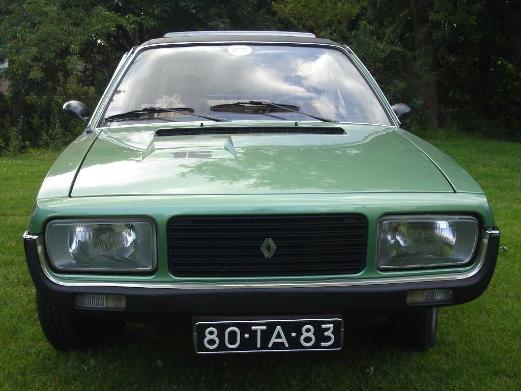 Renault R-15 1972 #2