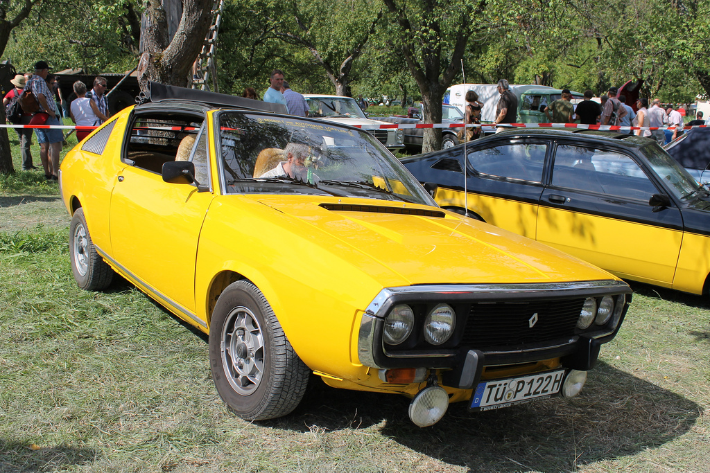 Renault R-17 1976 #10