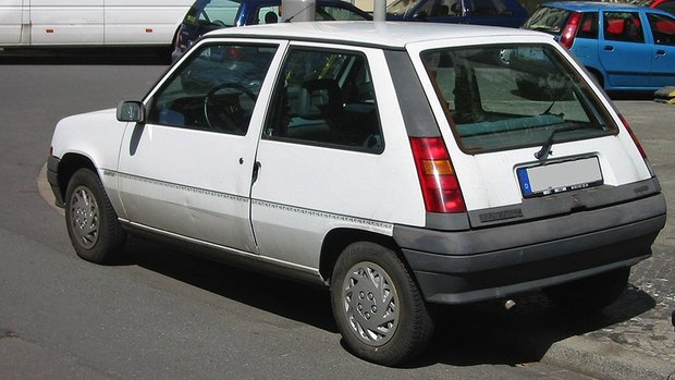 Renault R-5 #6