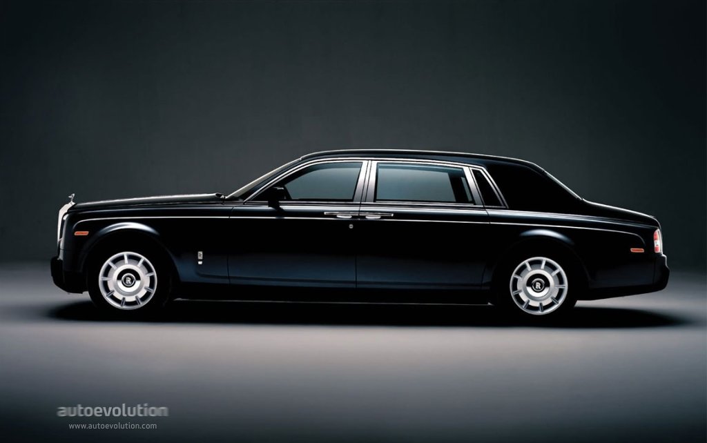 Rolls-Royce Phantom EWB #1
