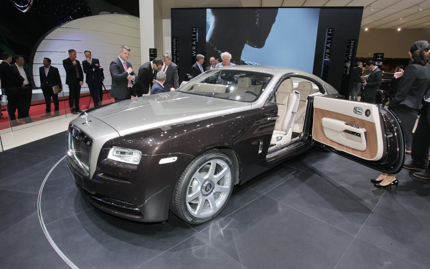 Rolls-Royce Wraith Base #1